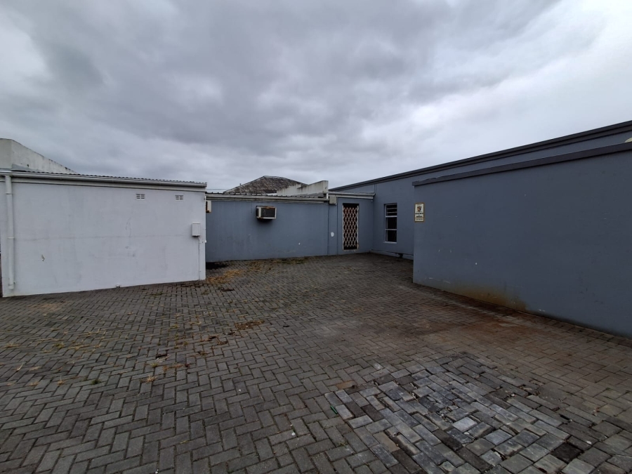 To Let commercial Property for Rent in Berea Eastern Cape
